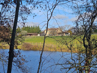 Propriété/château à vendre 15 + pièces 450 m²