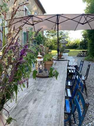  Propri�t�/ch�teau � vendre 15 + pi�ces 585 m�