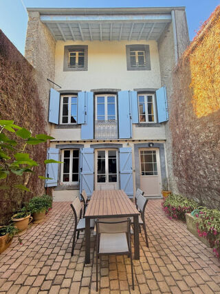  Maison � vendre 7 pi�ces 202 m�