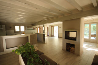  Maison � vendre 8 pi�ces 240 m�