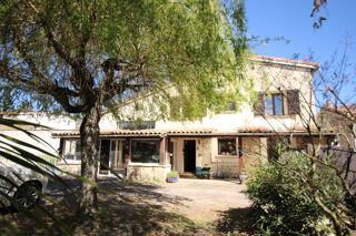  Maison  vendre 6 pices 224 m