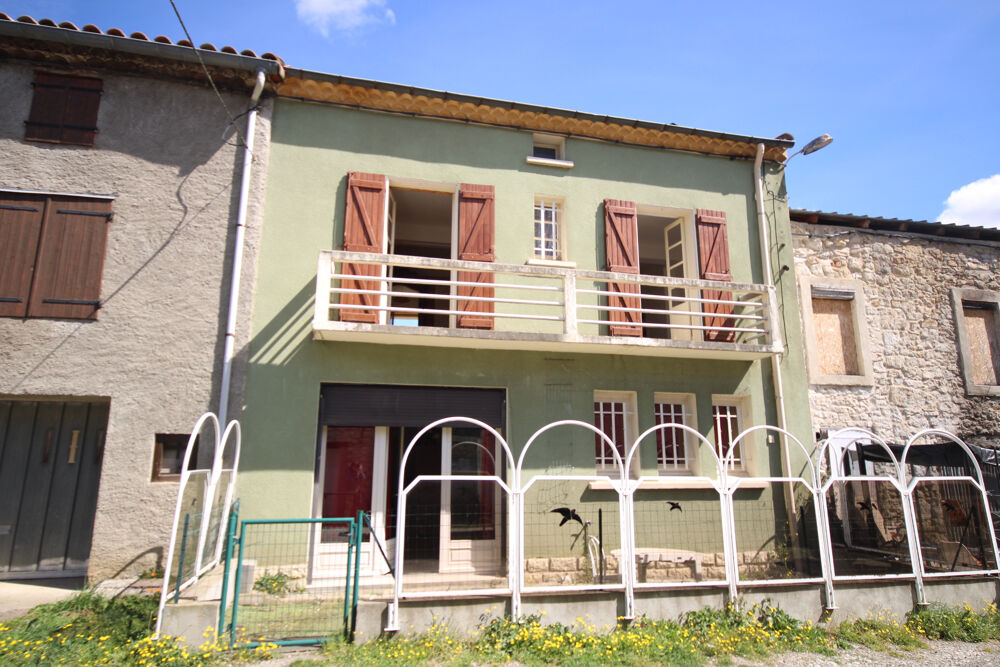 Grande maison de village