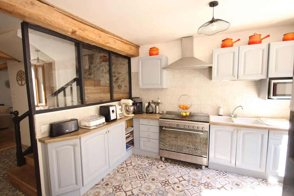 BELLE MAISON