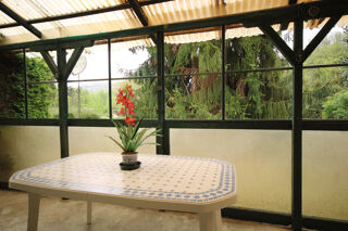  Maison  vendre 8 pices 220 m