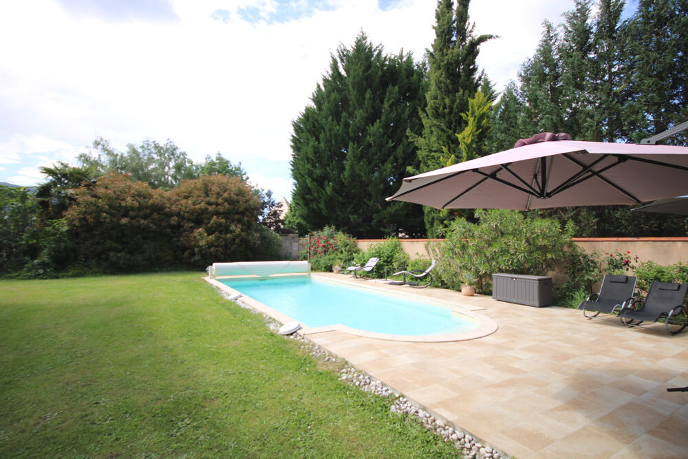 MAISON DE MAITRE