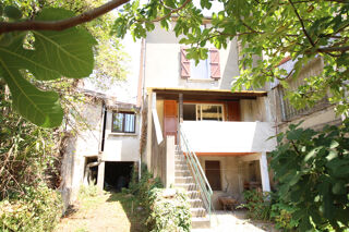  Maison à vendre 8 pièces 225 m²