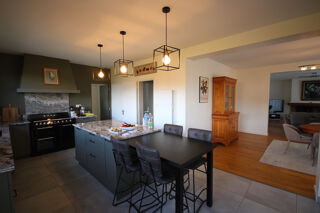  Maison � vendre 7 pi�ces 204 m�