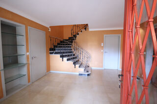  Maison � vendre 8 pi�ces 221 m�