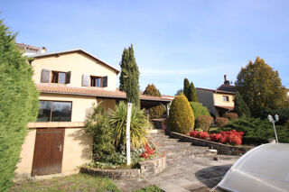  Maison � vendre 6 pi�ces 212 m�