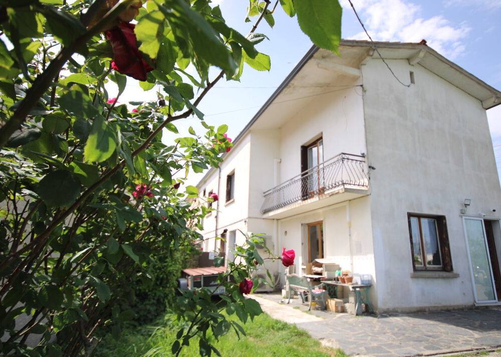 MAISON DE VILLE