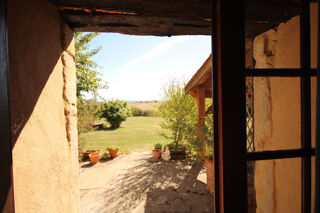  Propriété/château à vendre 8 pièces 300 m²