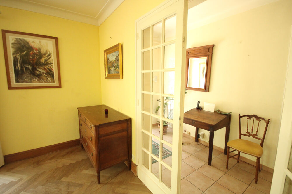 BELLE MAISON