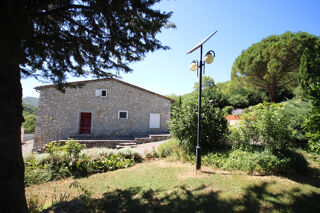  Propriété/château à vendre 10 pièces 202 m²