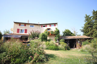  Propri�t�/ch�teau � vendre 14 pi�ces 230 m�