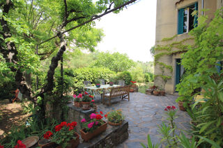  Maison  vendre 10 pices 196 m