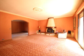  Propriété/château à vendre 15 + pièces 322 m²