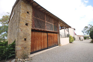  Propri�t�/ch�teau � vendre 14 pi�ces 394 m�