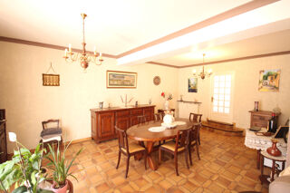  Maison à vendre 6 pièces 182 m²