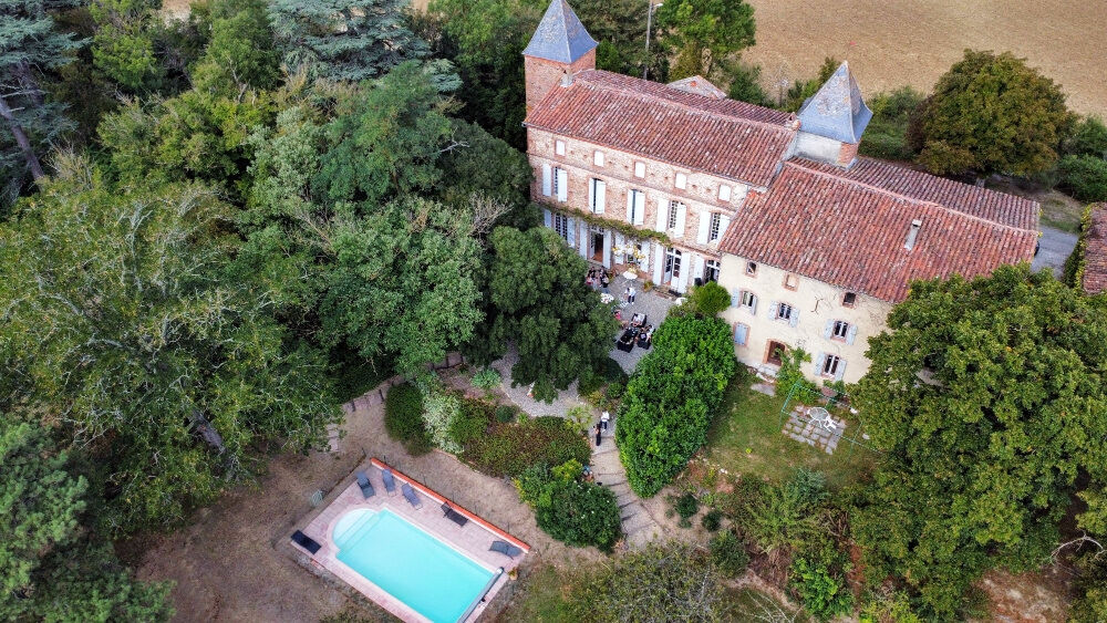 � vendre  Propri�t�/ch�teau Calmont (31560)