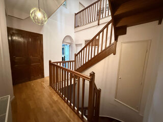  Maison  vendre 7 pices 202 m