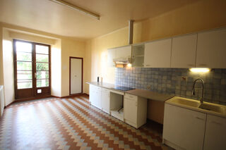  Propri�t�/ch�teau � vendre 9 pi�ces 181 m�