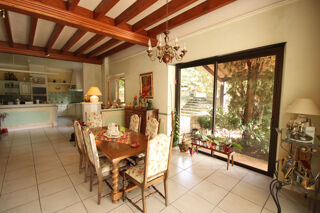  Maison � vendre 6 pi�ces 212 m�