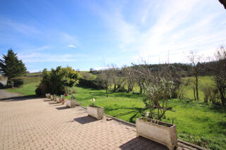  Propri�t�/ch�teau � vendre 12 pi�ces 233 m�