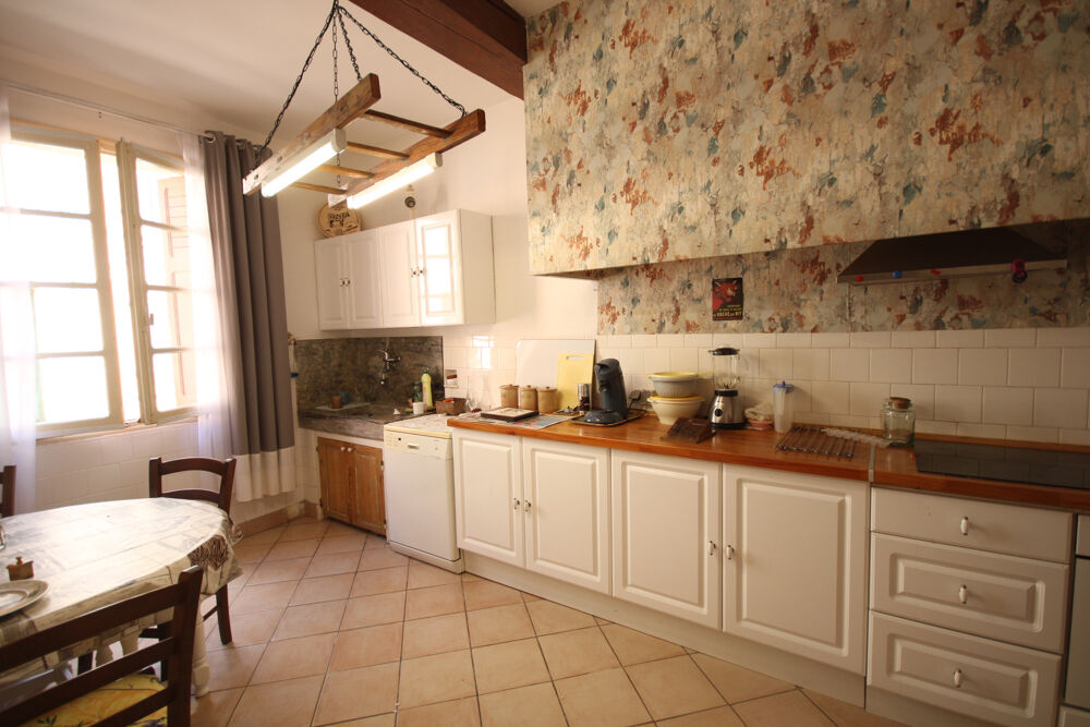 Grande maison de village