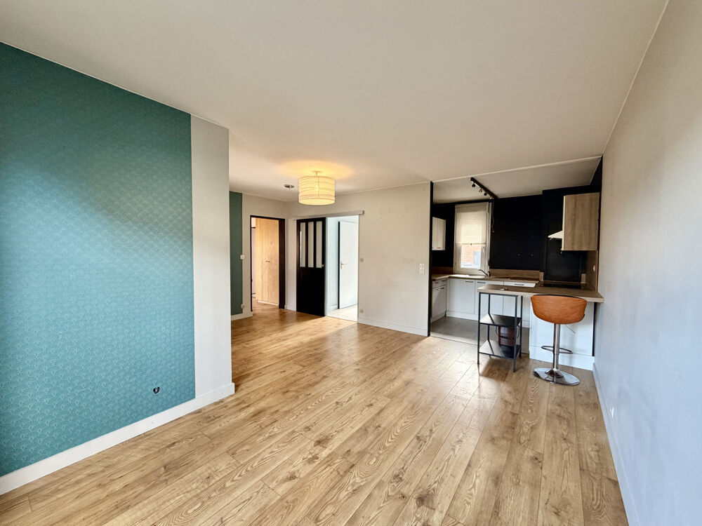 Location Appartement LILLE - APPARTEMENT T2 À LOUER Lille