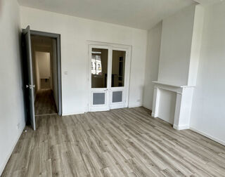  Maison à louer 6 pièces 103 m²
