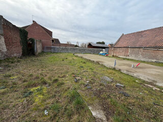  Terrain à vendre 572 m²