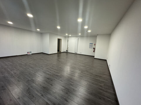 SAINT AMAND LES EAUX Bureaux &agrave; Louer 594 59230 St amand les eaux