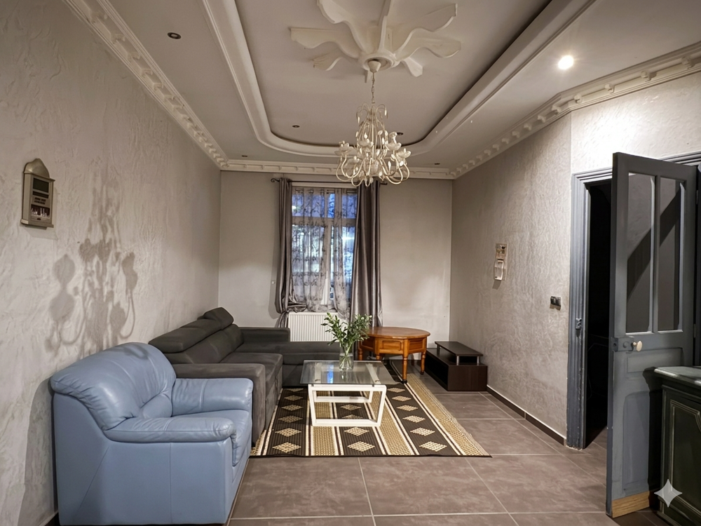 VALENCIENNES : MAISON RÉNOVÉE 220 M2 + PARTIE A EXPLOITER