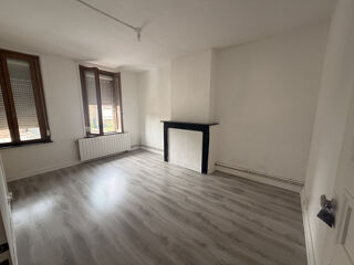  Maison à louer 3 pièces 87 m²
