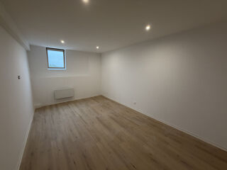  Maison à vendre 10 pièces 245 m²