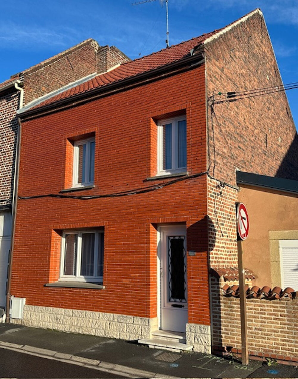 Vente Maison Sin-le-Noble  Maison parfaite pour une première acquisition Sin le noble