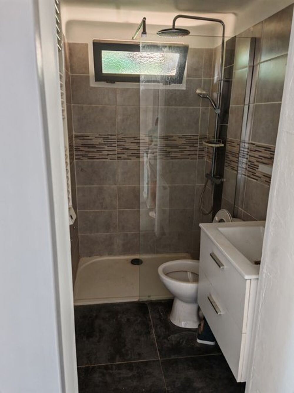 T2 en rez-de-chaussée - 13400 AUBAGNE Ce logement....