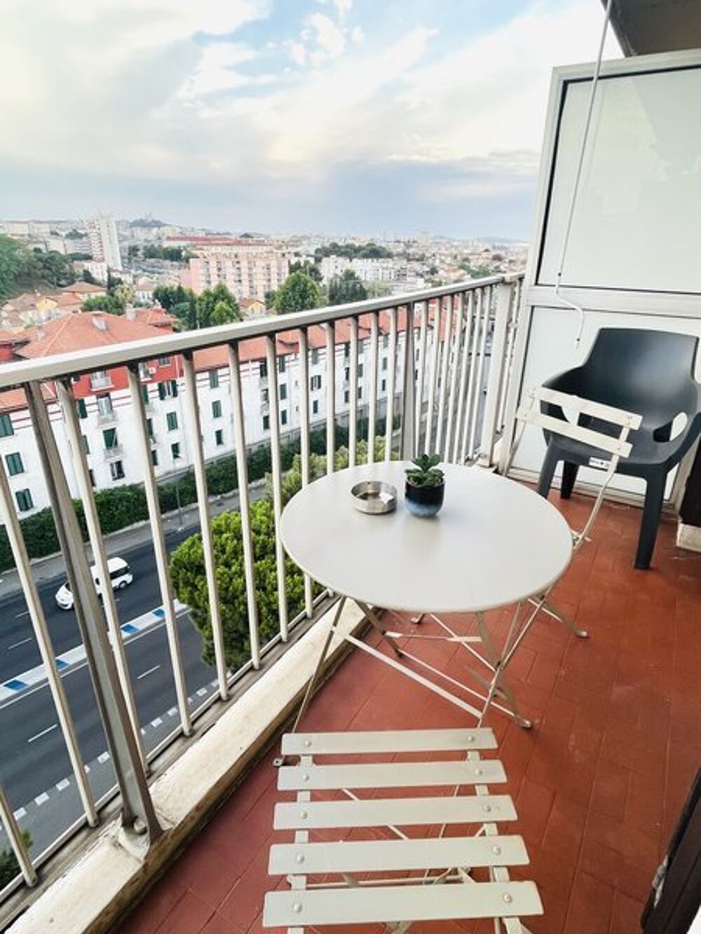 location Appartement - 1 pièce(s) - 27 m² Marseille 13