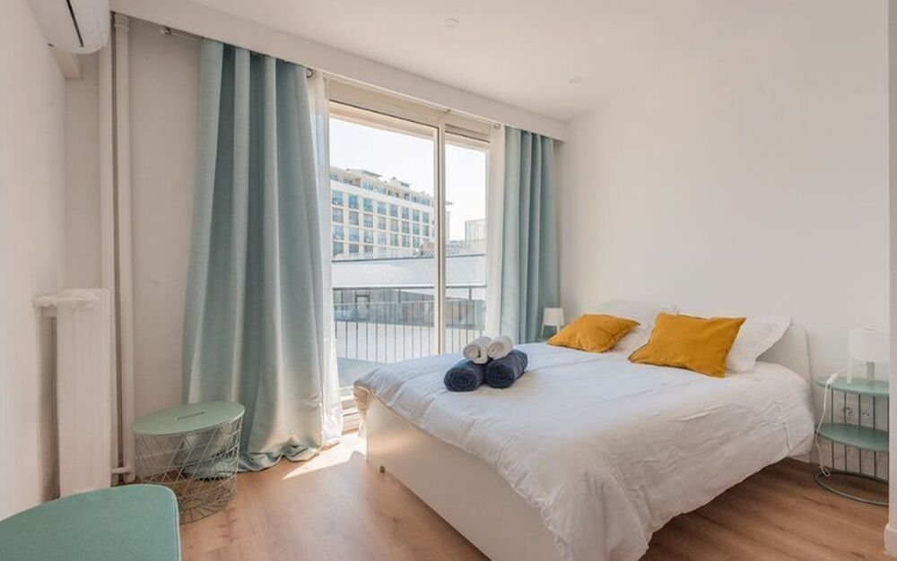 Appartement a louer marseille-1er-arrondissement - 4 pièce(s) - 100 m2 - Surfyn