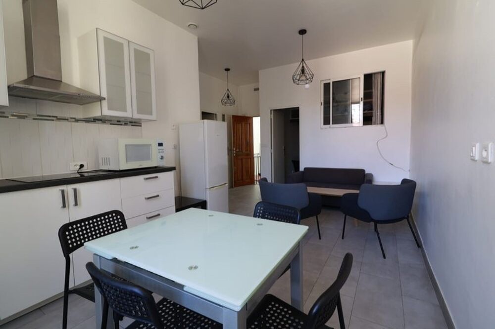 location Appartement - 3 pièce(s) - 40 m² Marseille 8