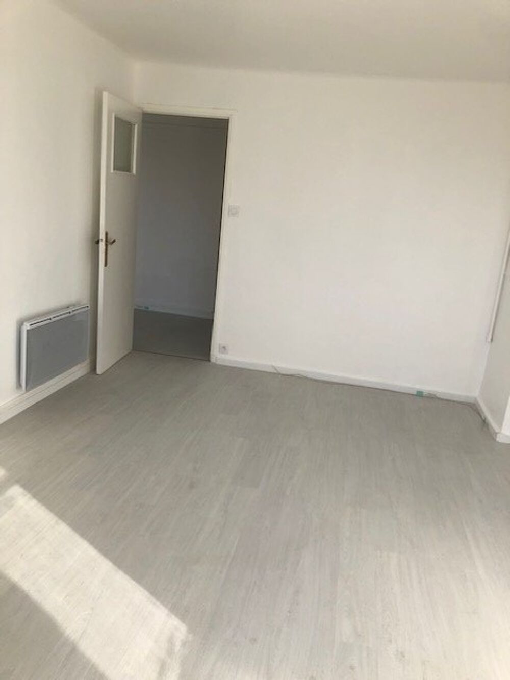 13003 MARSEILLE T3 65m2 habitable, Immeuble semi récent....