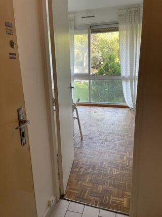  Appartement à louer 1 pièce 15 m²