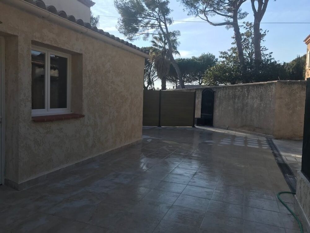 location Maison - 2 pièce(s) - 30 m² Sausset-les-Pins (13960)