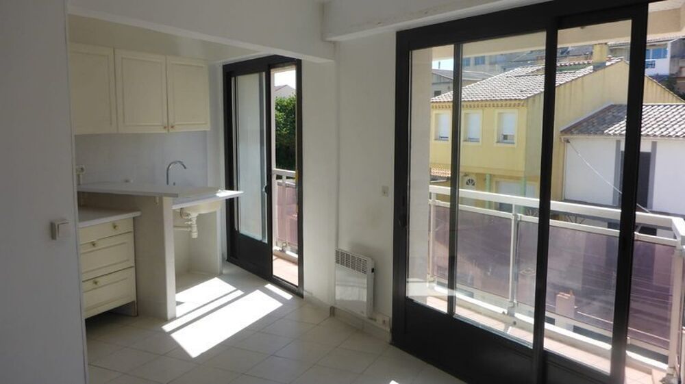 location Appartement - 2 pièce(s) - 45 m² Marseille 8