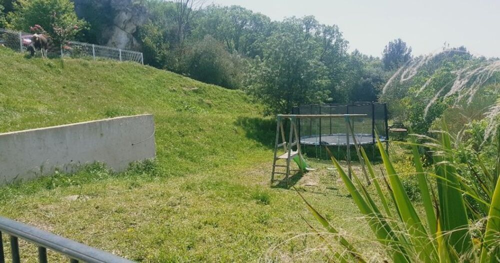 location Appartement - 1 pièce(s) - 50 m² Marseille 11