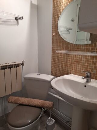 location Appartement - 1 pièce(s) - 17 m² Aubagne (13400)