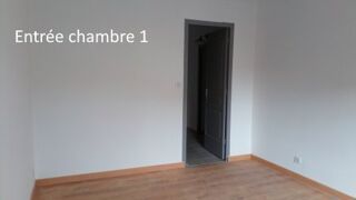  Appartement à louer 3 pièces 98 m²