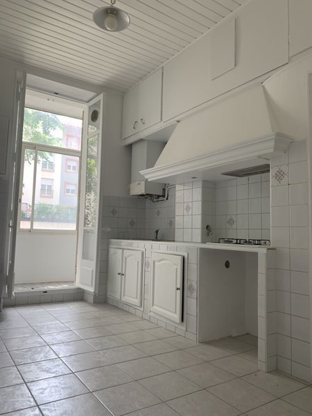 T3 TRAVERSANT SECTEUR CINQ-AVENUES Découvrez ce ....