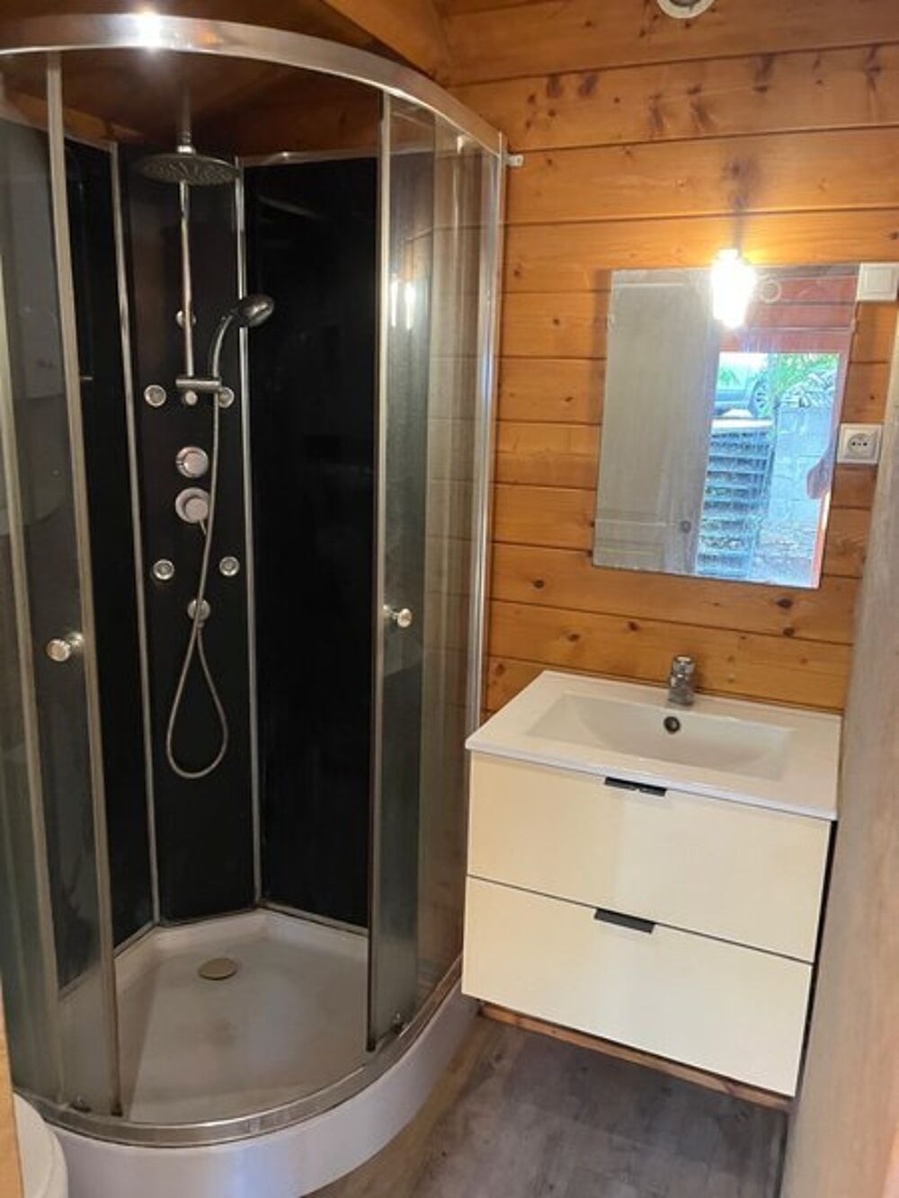 location Maison - 1 pièce(s) - 17 m² Marseille 9