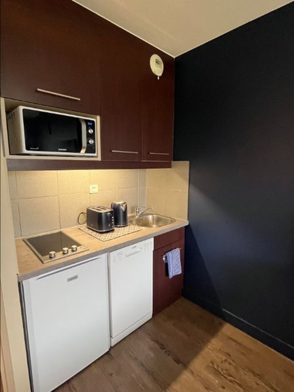 location Appartement - 1 pièce(s) - 20 m² Marseille 8